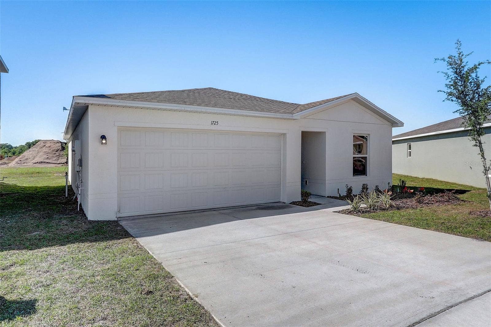 741 BIANCA AVENUE S, Lehigh Acres, FL 33974