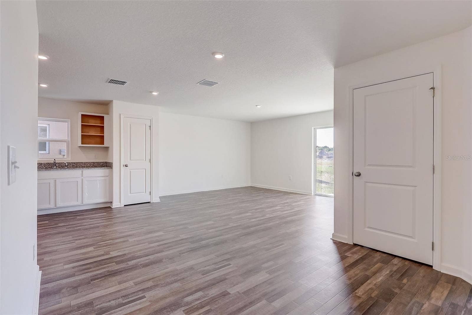 741 BIANCA AVENUE S, Lehigh Acres, FL 33974
