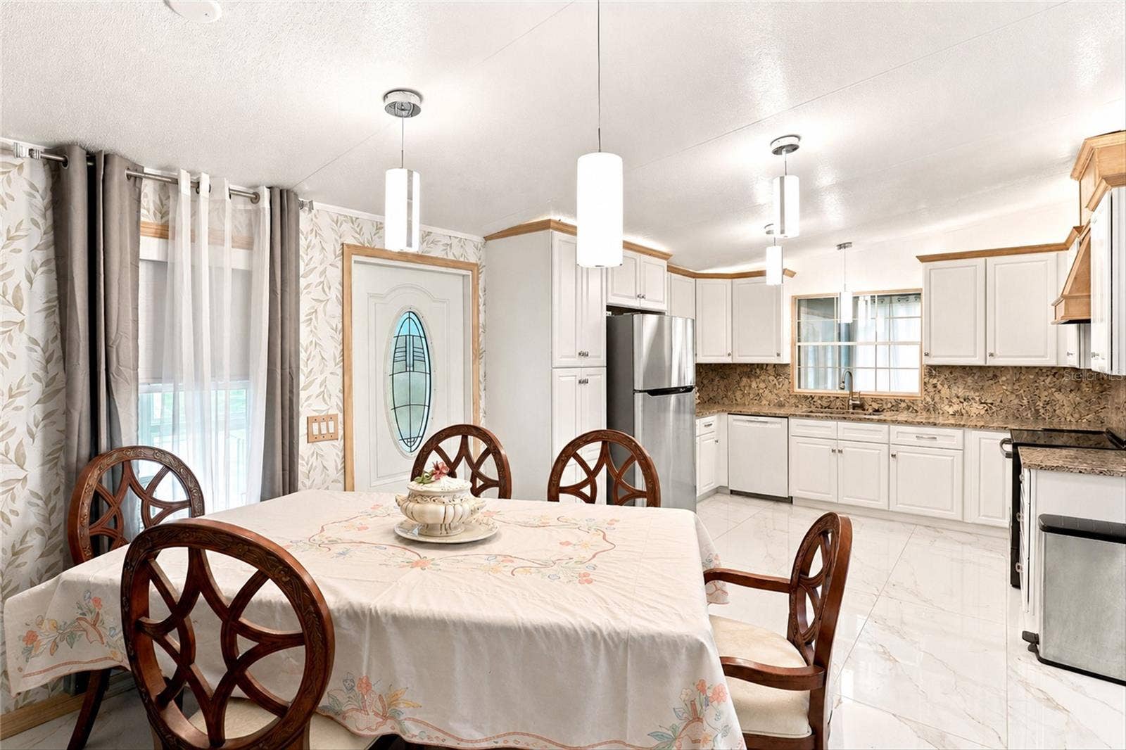 1 POINSETTIA DRIVE, Fort Myers, FL 33905 1 POINSETTIA DRIVE, Fort Myers, FL 33905