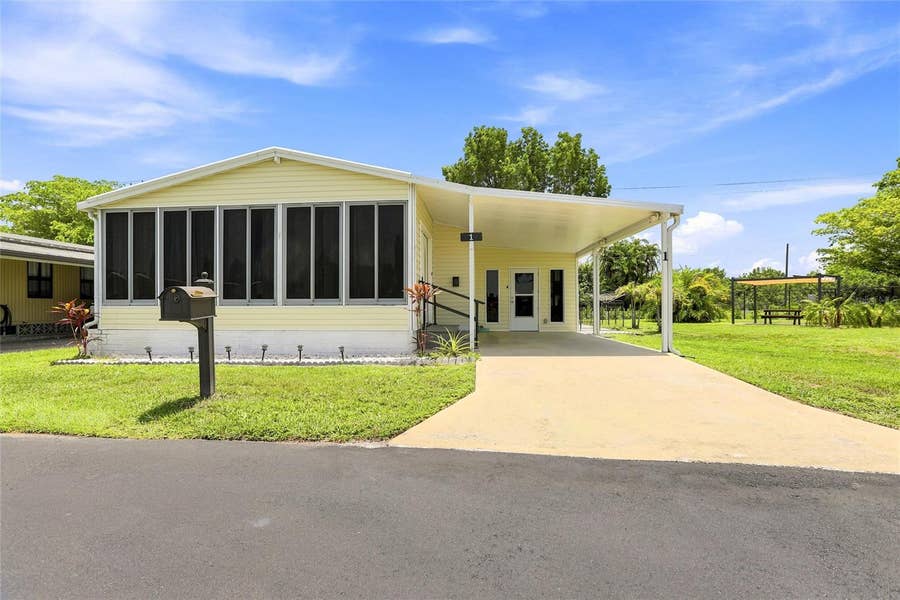 Property photo for 1 POINSETTIA DRIVE, Fort Myers, FL