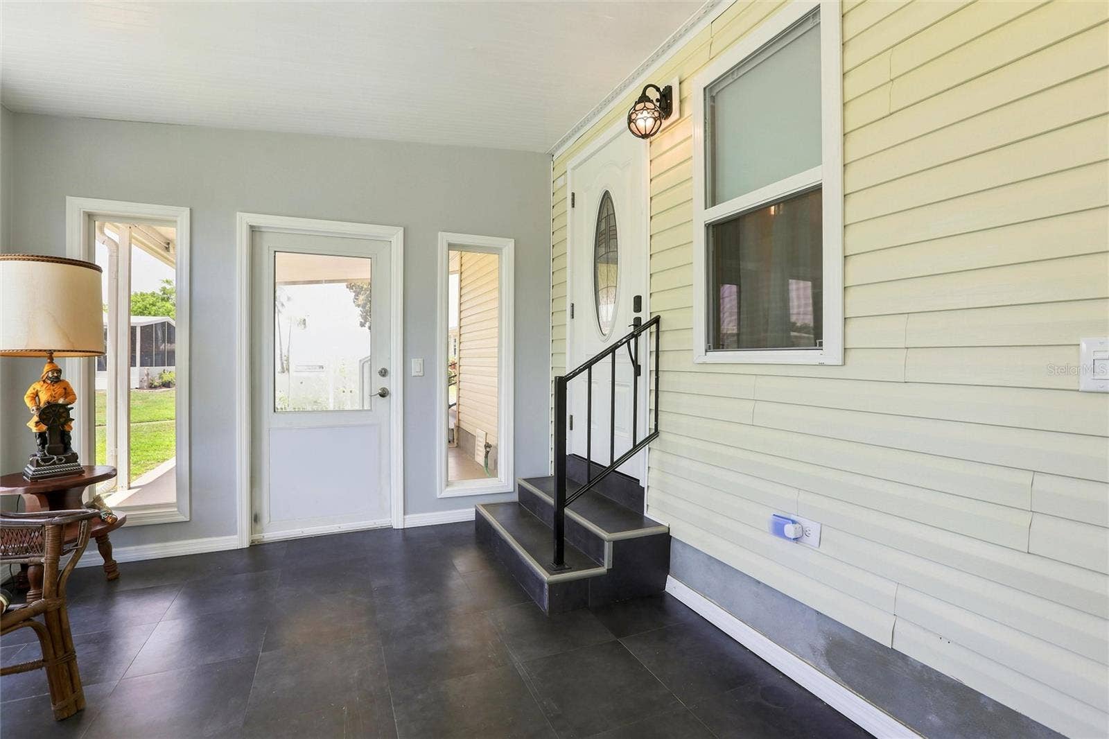 1 POINSETTIA DRIVE, Fort Myers, FL 33905 Enclosed Lanai