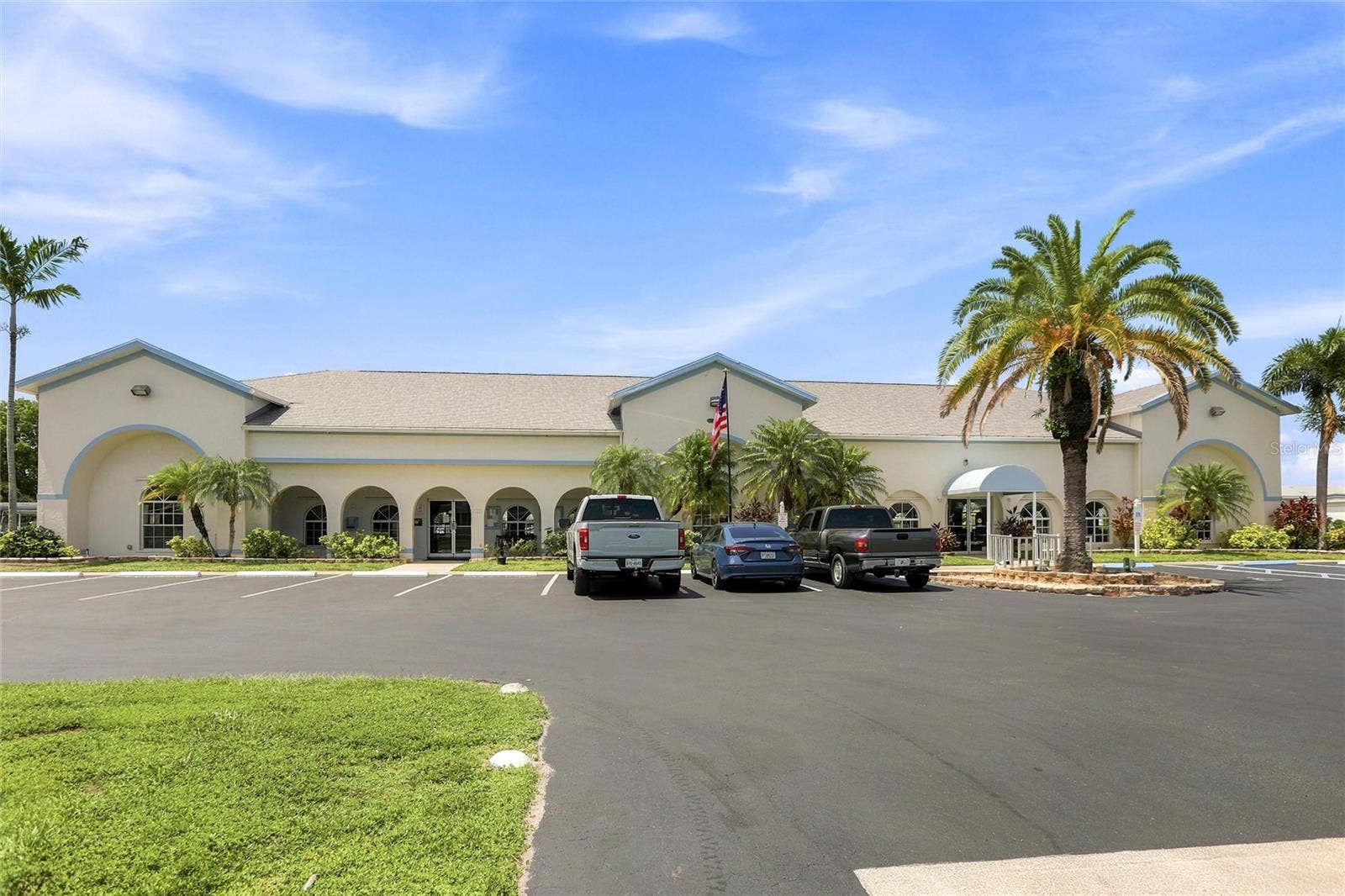 1 POINSETTIA DRIVE, Fort Myers, FL 33905 Club House