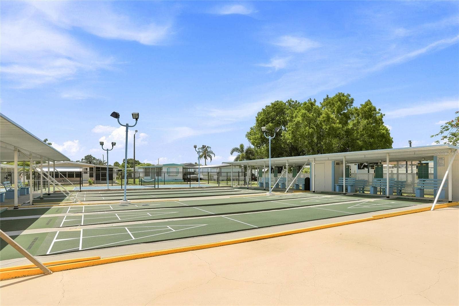 1 POINSETTIA DRIVE, Fort Myers, FL 33905 Amenities