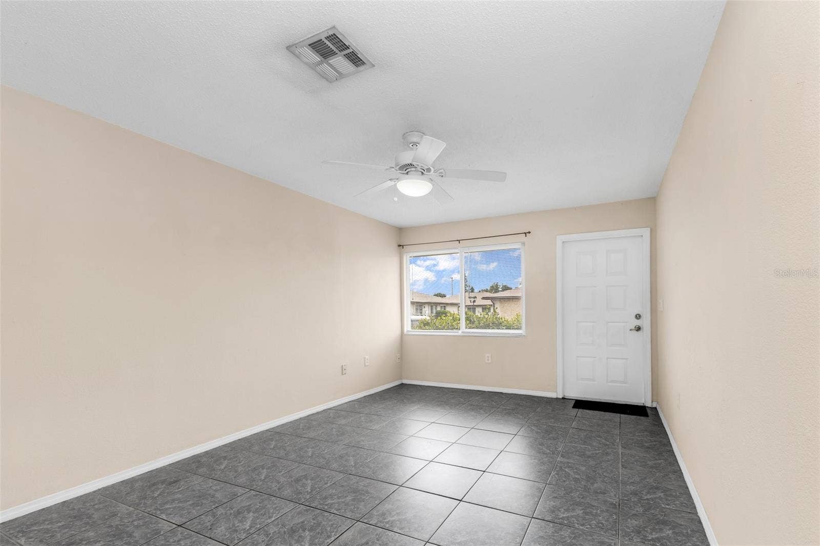 21150 GERTRUDE AVENUE, #F5, Port Charlotte, FL 33952 21150 GERTRUDE AVENUE, #F5, Port Charlotte, FL 33952
