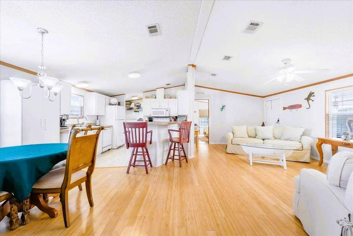 3127 BAYSIDE PARKWAY, Punta Gorda, FL 33982 3127 BAYSIDE PARKWAY, Punta Gorda, FL 33982