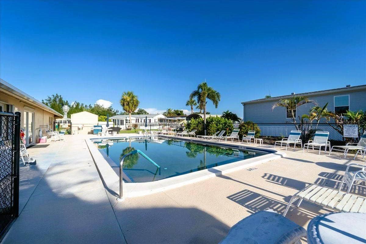 3127 BAYSIDE PARKWAY, Punta Gorda, FL 33982 3127 BAYSIDE PARKWAY, Punta Gorda, FL 33982