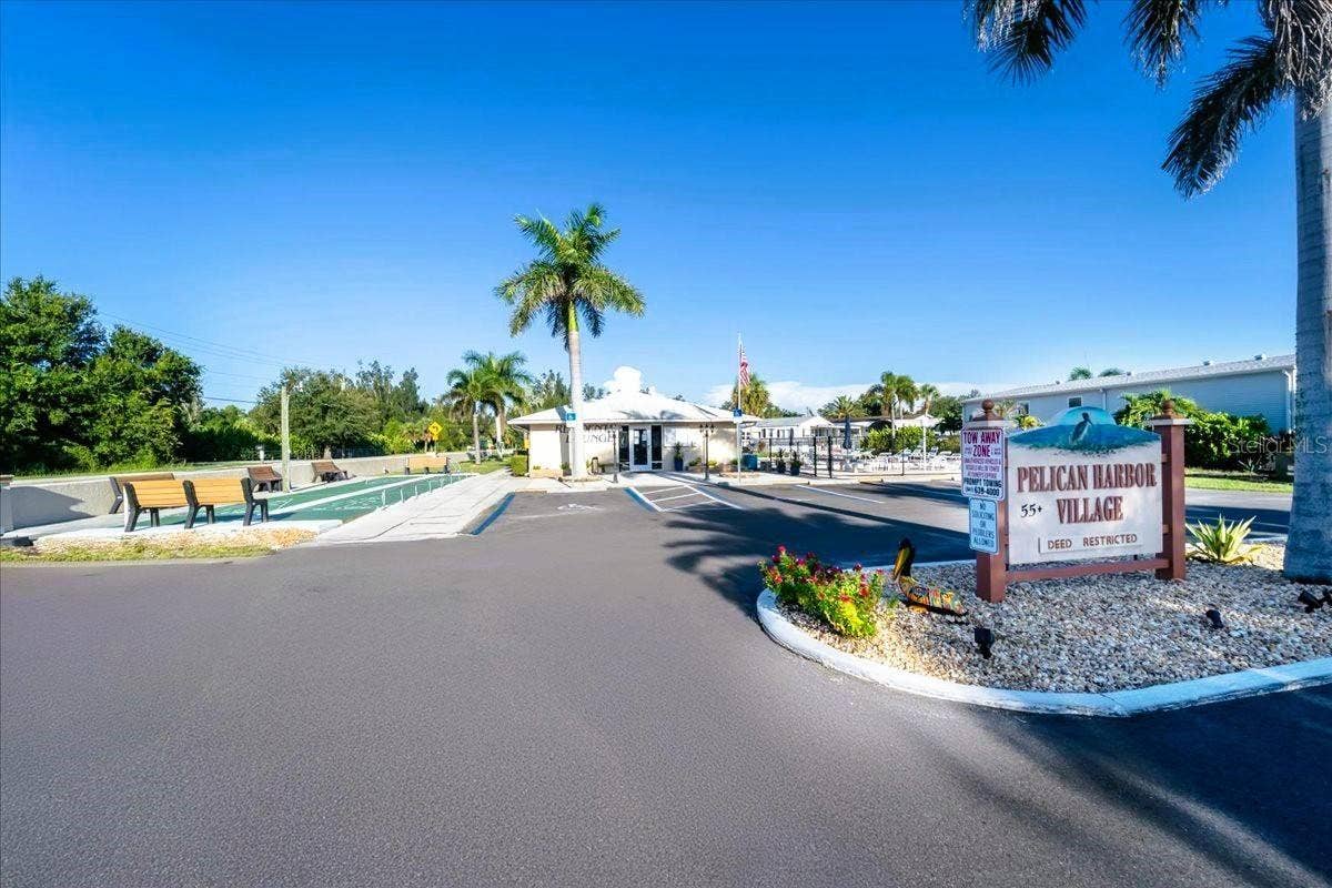 3127 BAYSIDE PARKWAY, Punta Gorda, FL 33982 Community
