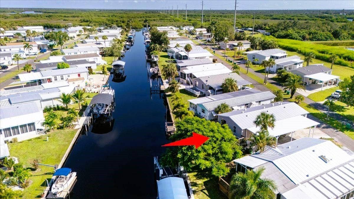 3127 BAYSIDE PARKWAY, Punta Gorda, FL 33982 3127 BAYSIDE PARKWAY, Punta Gorda, FL 33982