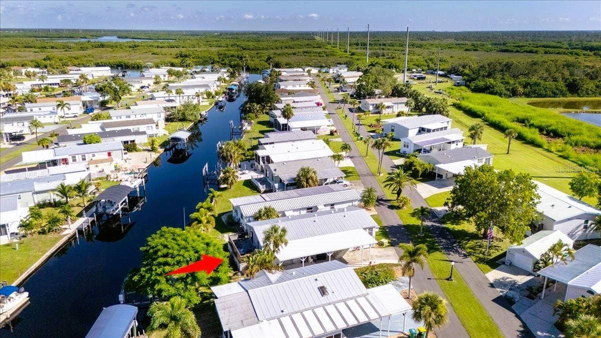 3127 BAYSIDE PARKWAY, Punta Gorda, FL 33982 3127 BAYSIDE PARKWAY, Punta Gorda, FL 33982