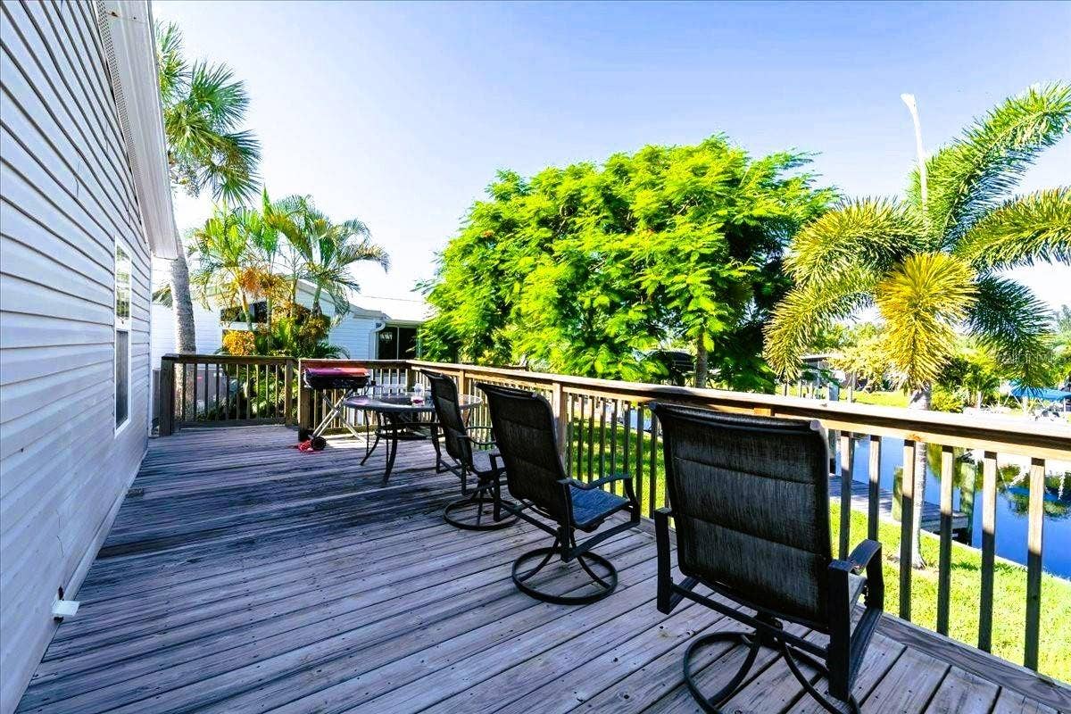 3127 BAYSIDE PARKWAY, Punta Gorda, FL 33982 3127 BAYSIDE PARKWAY, Punta Gorda, FL 33982