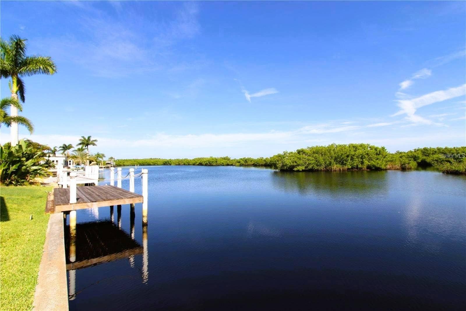 3127 BAYSIDE PARKWAY, Punta Gorda, FL 33982 Beautiful Waterview