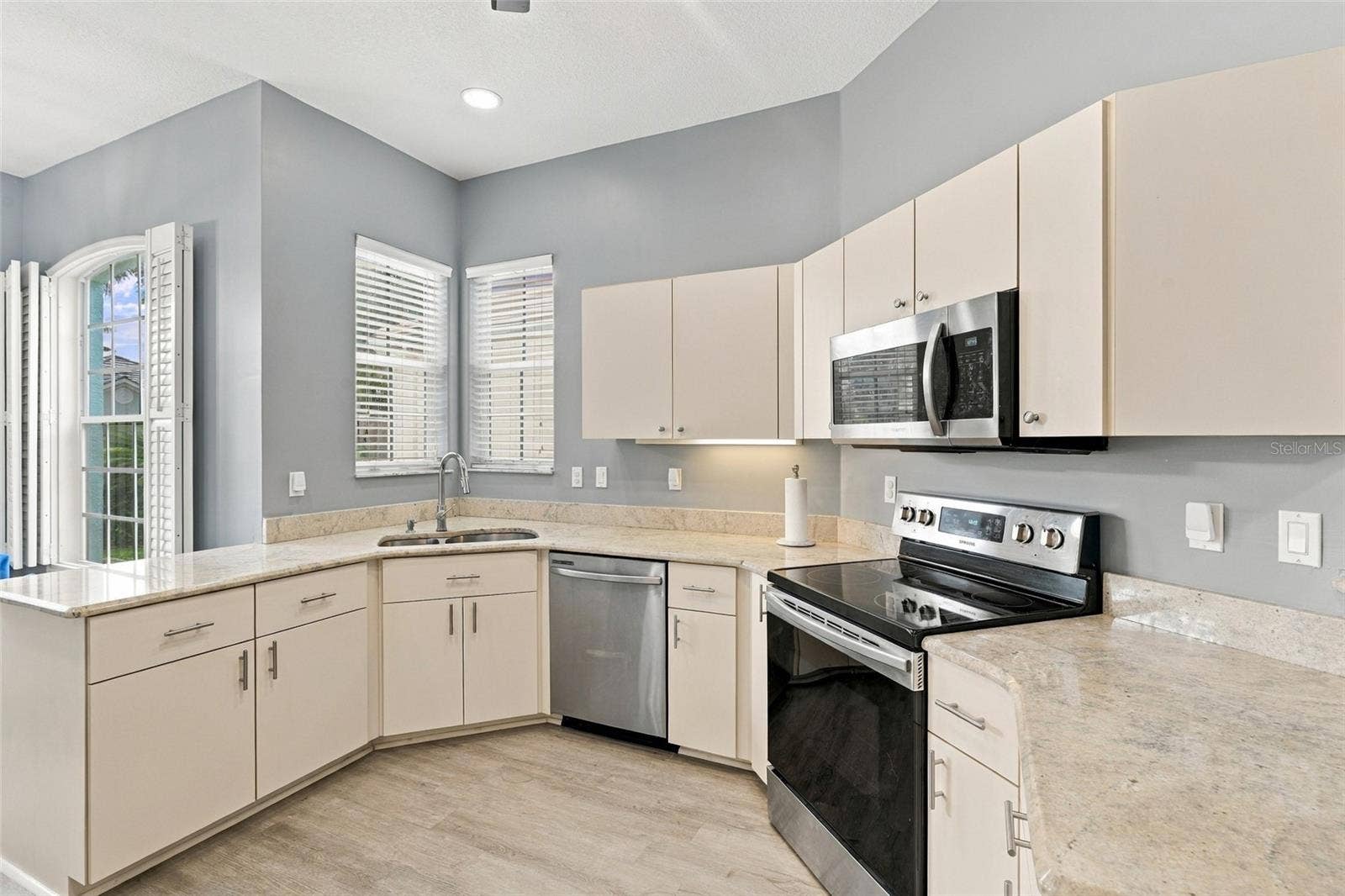 26199 FEATHERSOUND DRIVE, Punta Gorda, FL 33955 26199 FEATHERSOUND DRIVE, Punta Gorda, FL 33955