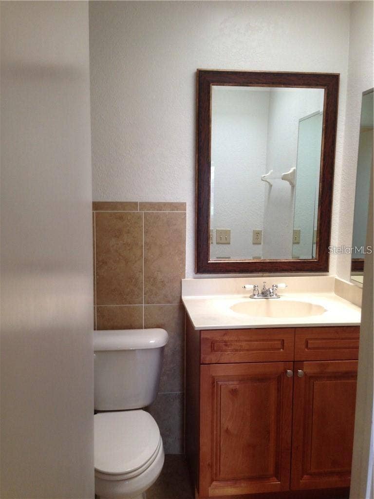 23040 JUMPER AVENUE, Port Charlotte, FL 33952 GUEST BATH VANITY
