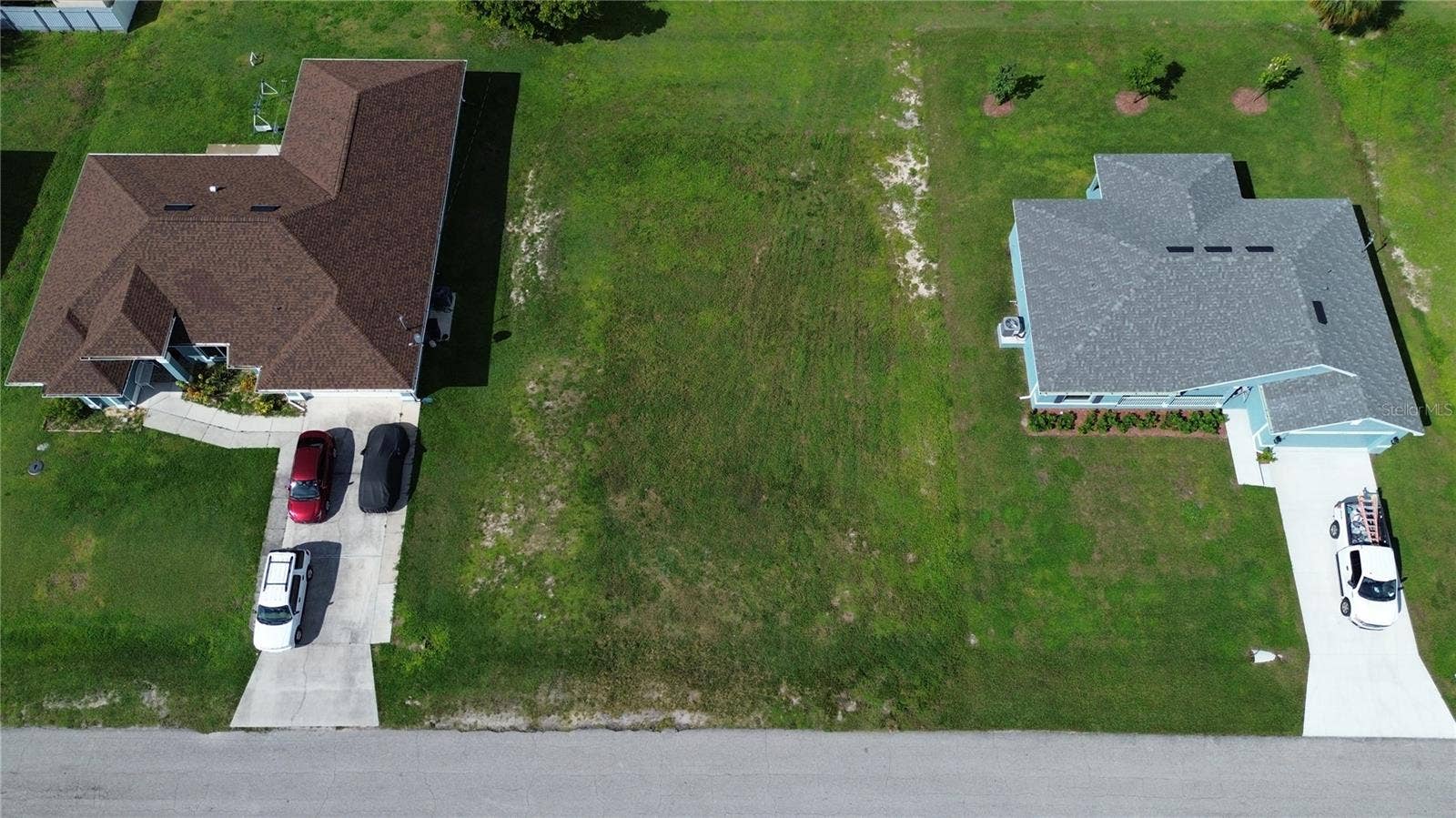 2045 NE 24TH TERRACE, #33, Cape Coral, FL 33909
