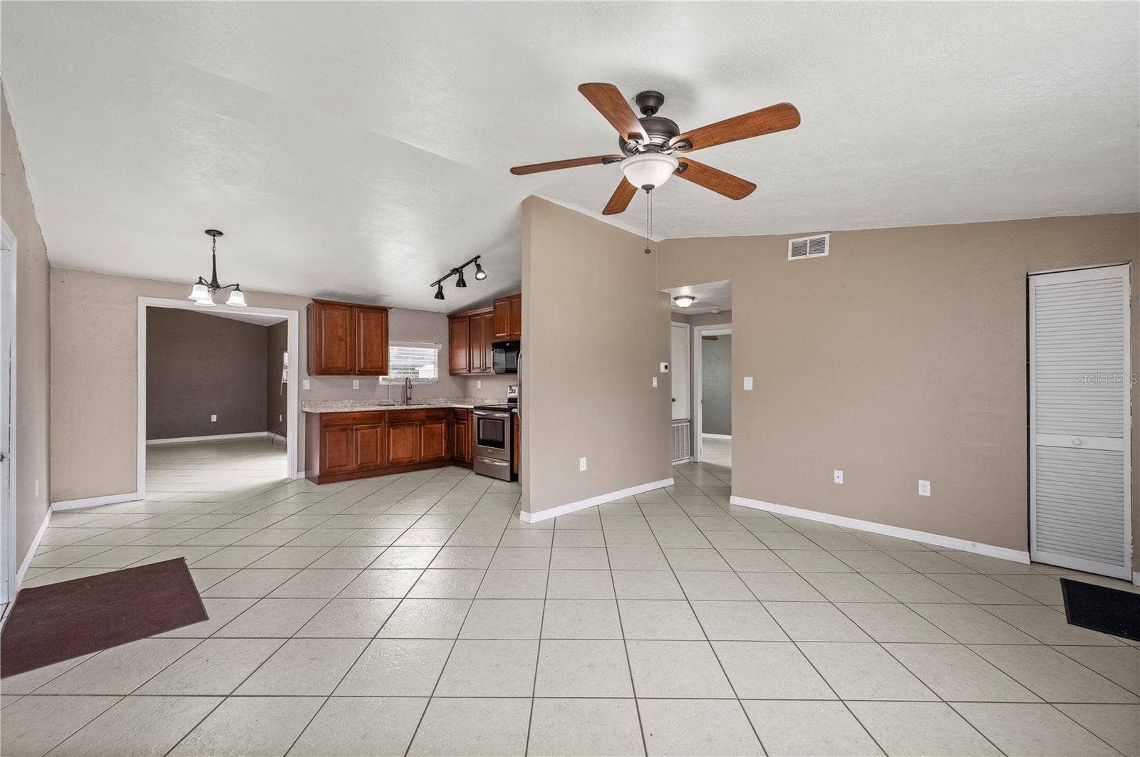 1218 SULTANA STREET, Port Charlotte, FL 33952