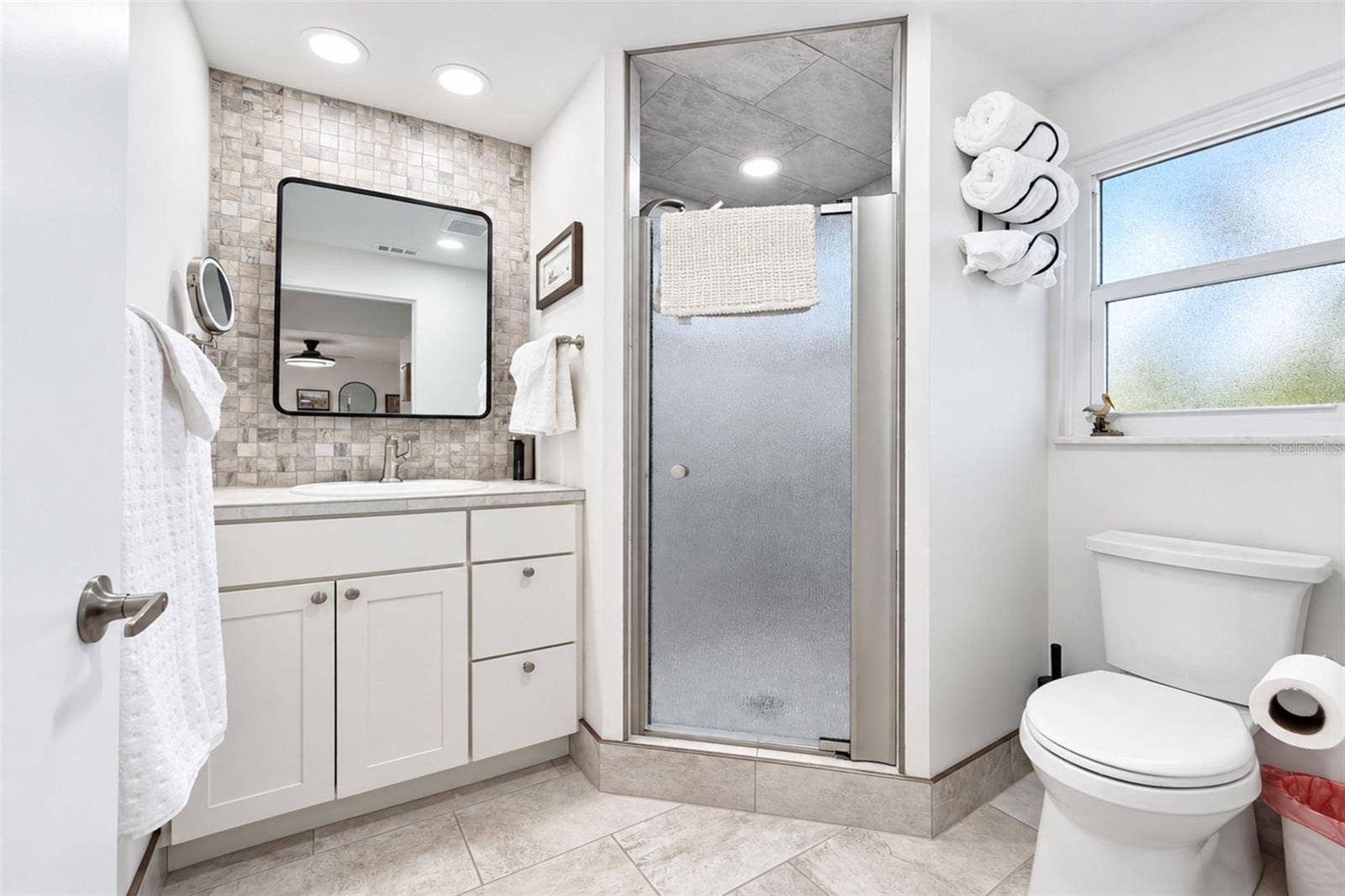 1 OAKWOOD DRIVE N, #1, Englewood, FL 34223 1 OAKWOOD DRIVE N, #1, Englewood, FL 34223
