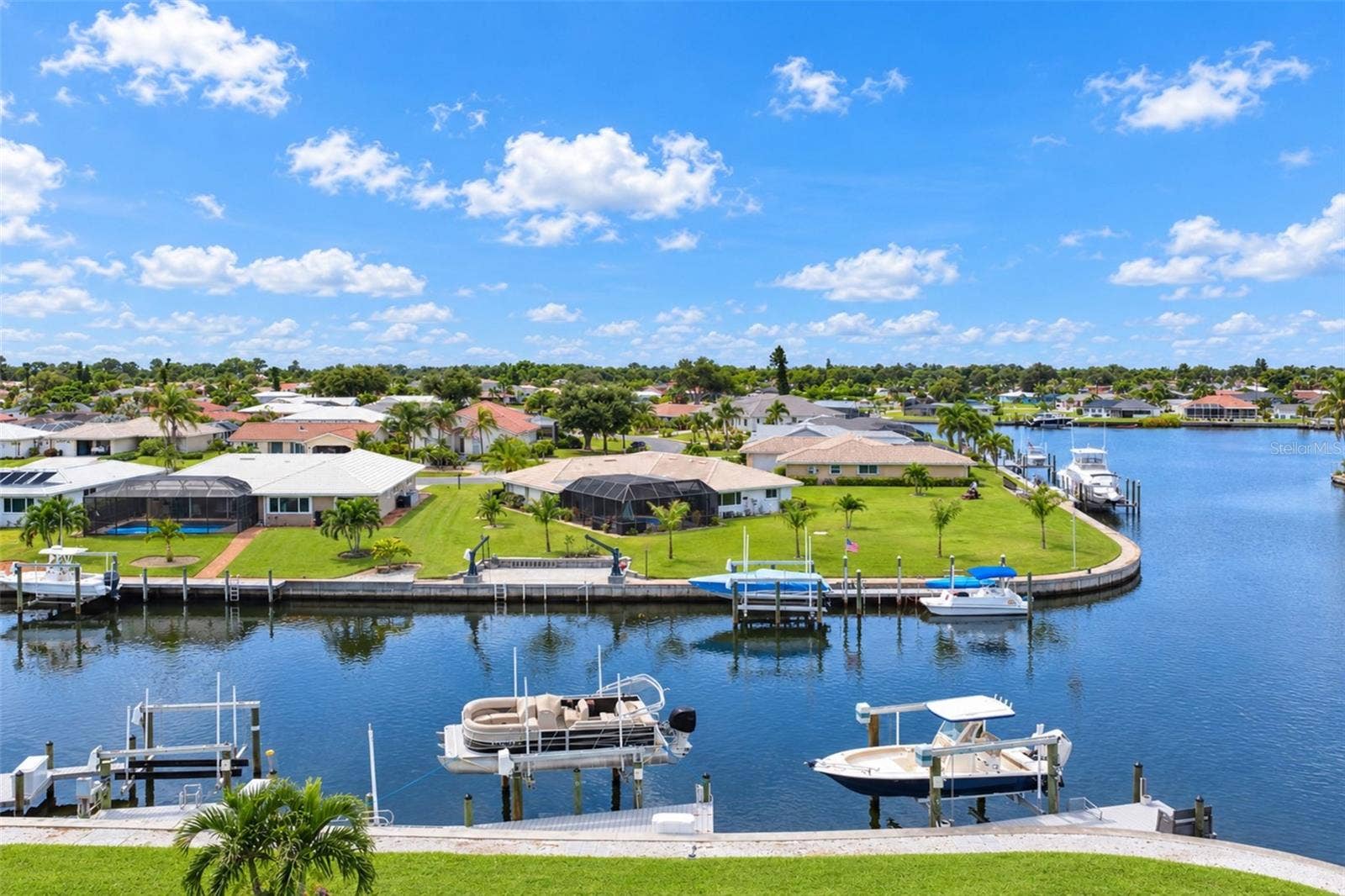 1 OAKWOOD DRIVE N, #1, Englewood, FL 34223 1 OAKWOOD DRIVE N, #1, Englewood, FL 34223