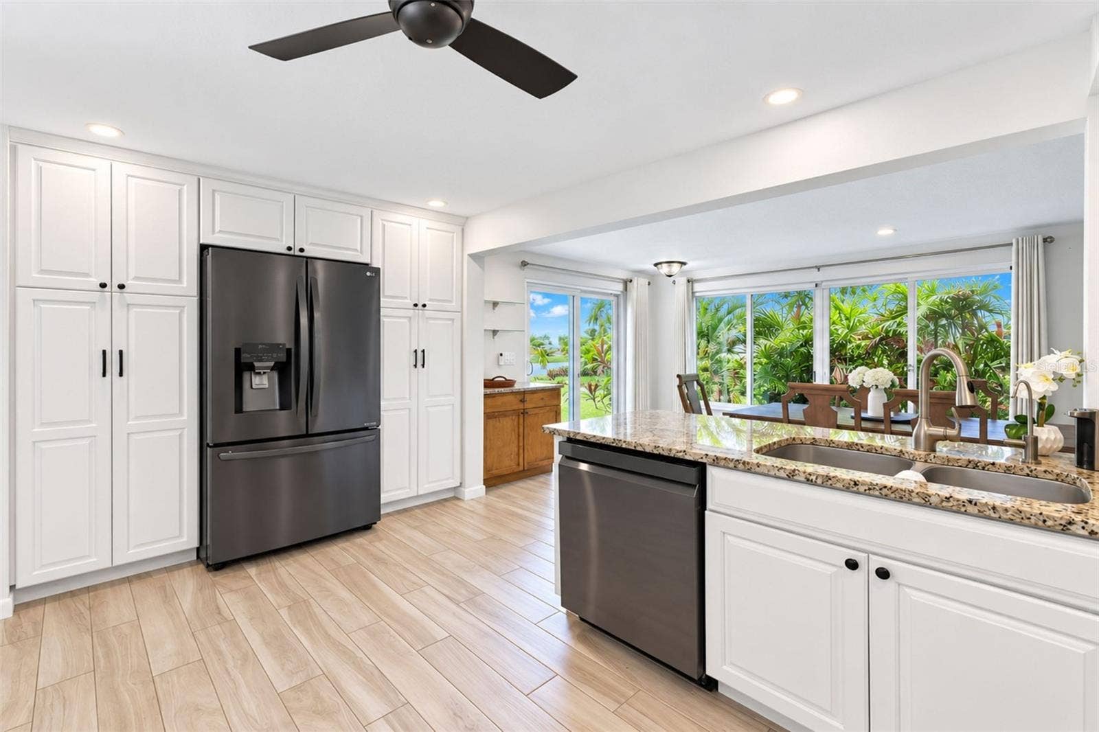 1 OAKWOOD DRIVE N, #1, Englewood, FL 34223 1 OAKWOOD DRIVE N, #1, Englewood, FL 34223