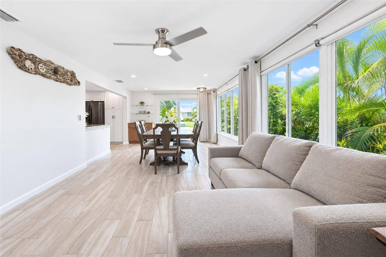 1 OAKWOOD DRIVE N, #1, Englewood, FL 34223 1 OAKWOOD DRIVE N, #1, Englewood, FL 34223
