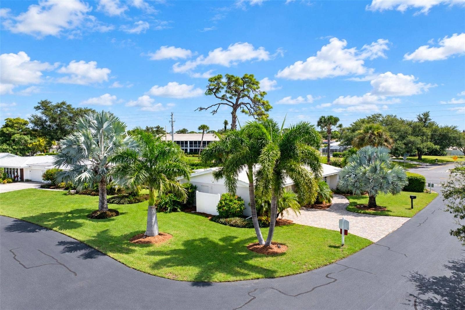 1 OAKWOOD DRIVE N, #1, Englewood, FL 34223 1 OAKWOOD DRIVE N, #1, Englewood, FL 34223