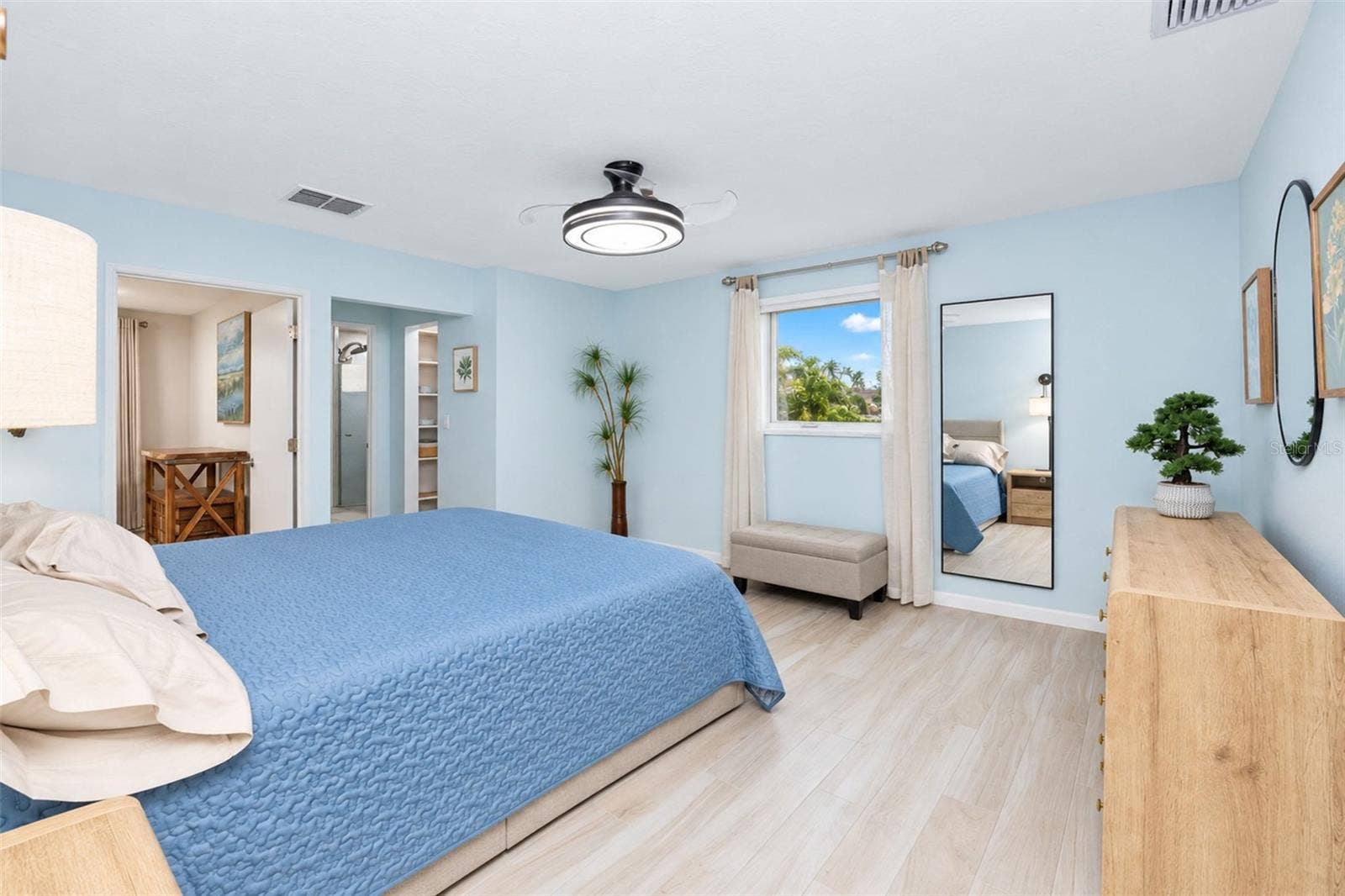 1 OAKWOOD DRIVE N, #1, Englewood, FL 34223 1 OAKWOOD DRIVE N, #1, Englewood, FL 34223