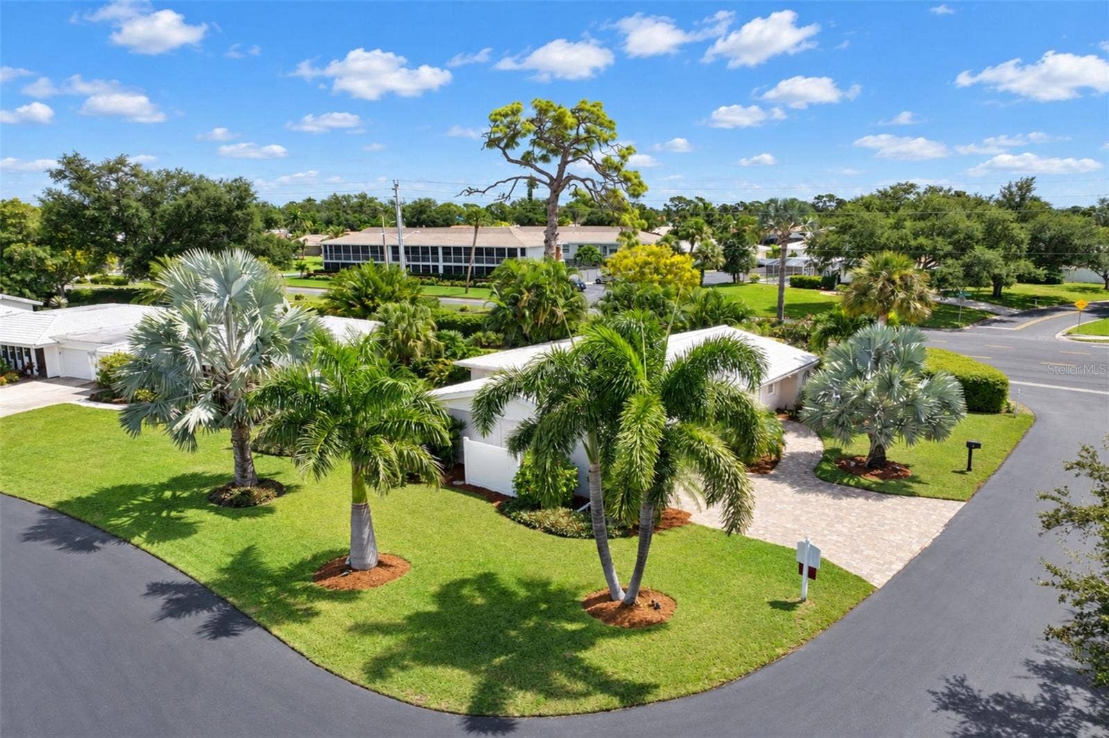1 OAKWOOD DRIVE N, #1, Englewood, FL 34223 1 OAKWOOD DRIVE N, #1, Englewood, FL 34223