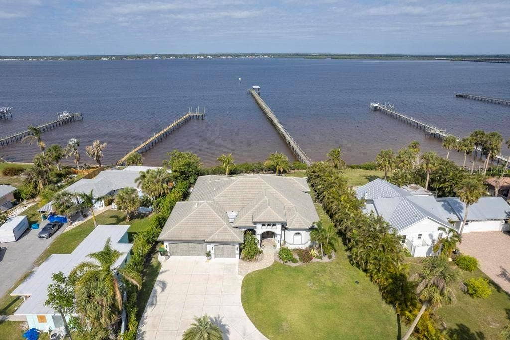 25462 SHORE DRIVE, Punta Gorda, FL 33950 25462 SHORE DRIVE, Punta Gorda, FL 33950