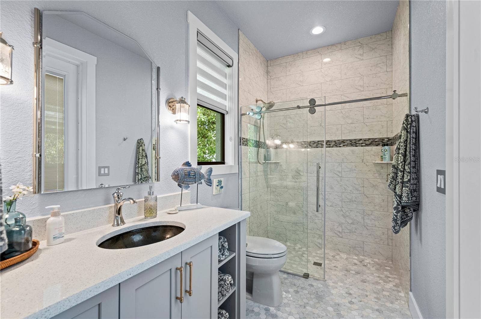 25462 SHORE DRIVE, Punta Gorda, FL 33950 Guest Bathroom 2/ Pool bathroom