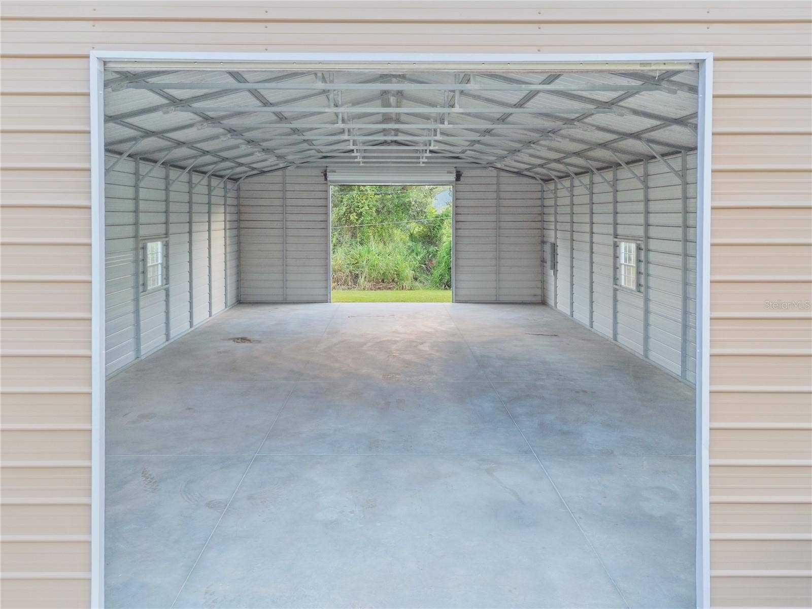 17433 HARRIS AVENUE, Port Charlotte, FL 33948 Detached garage
