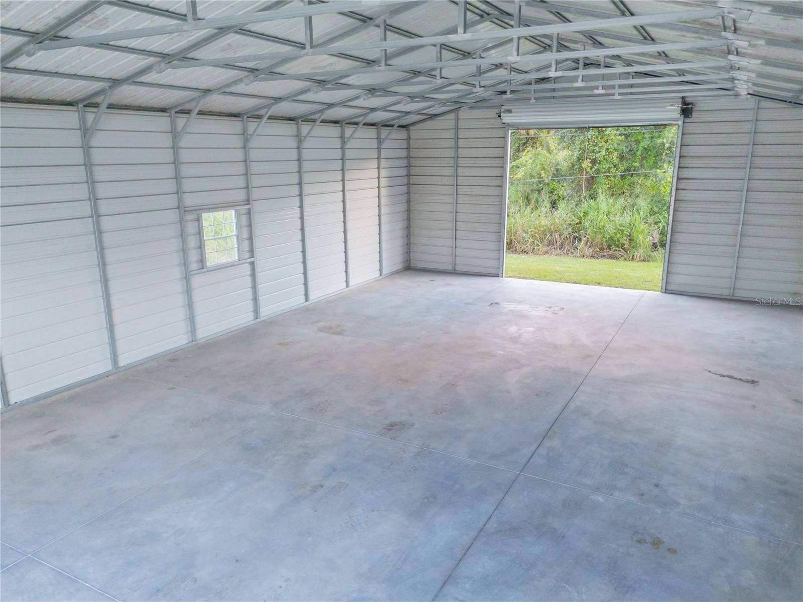17433 HARRIS AVENUE, Port Charlotte, FL 33948 Detached garage