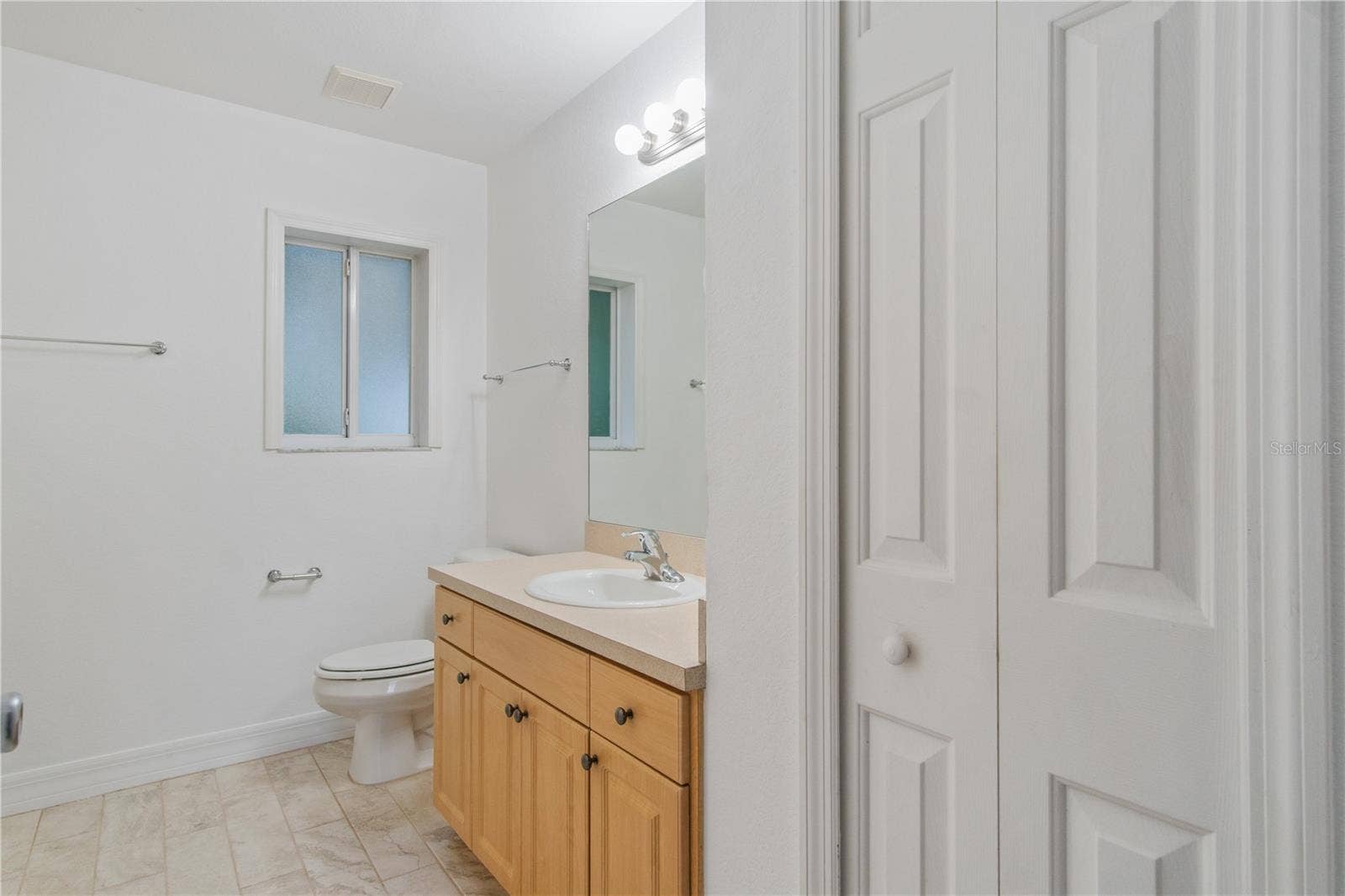 17433 HARRIS AVENUE, Port Charlotte, FL 33948 Master bathroom
