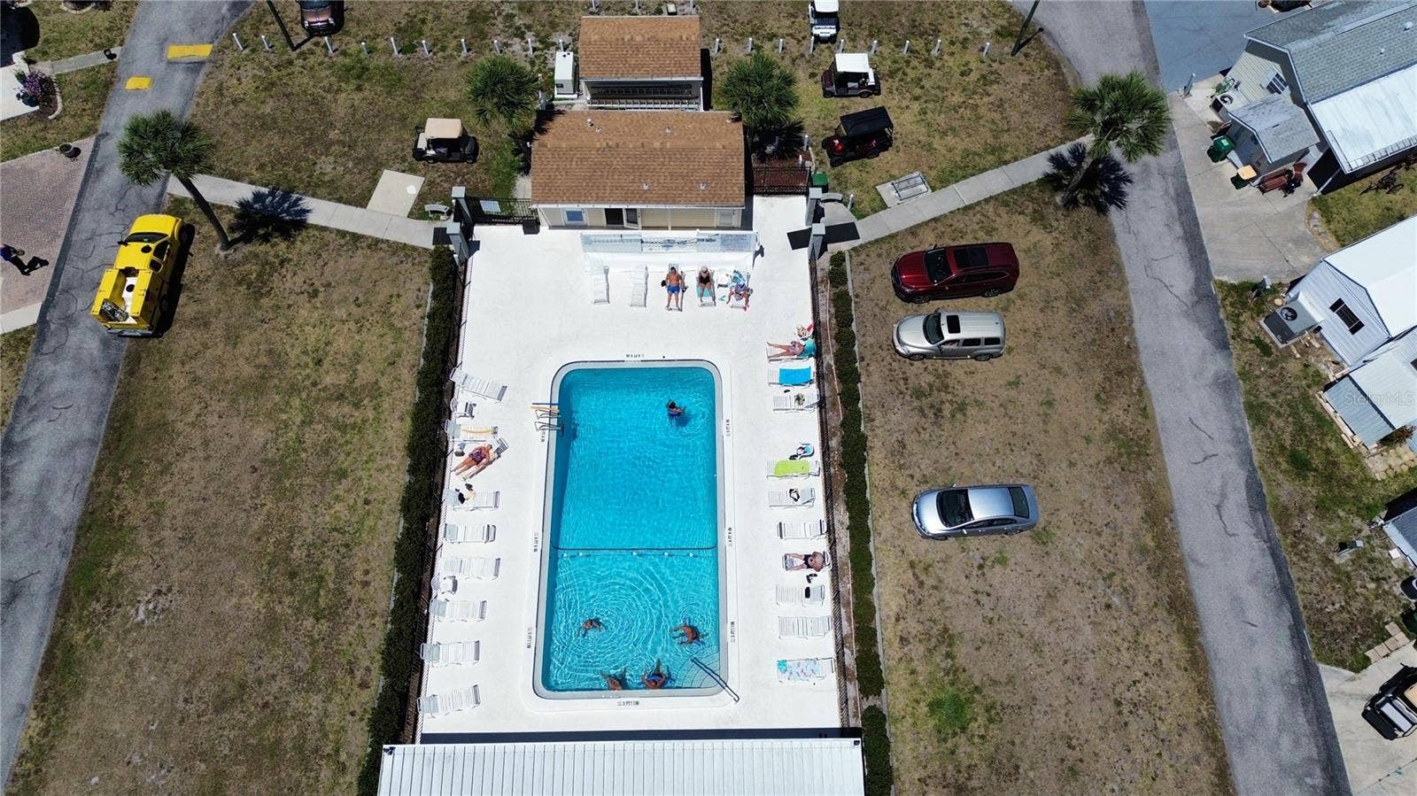 Walkable to the community pool, you can see it from the lot!