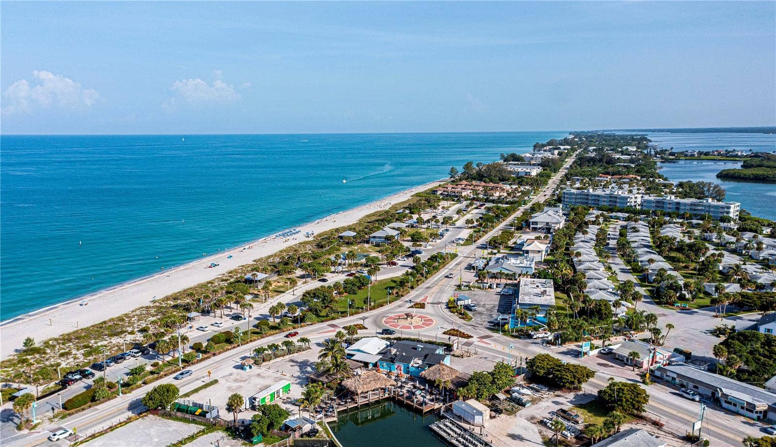 7 minutes to Manasota Key - home to 4 epic beaches