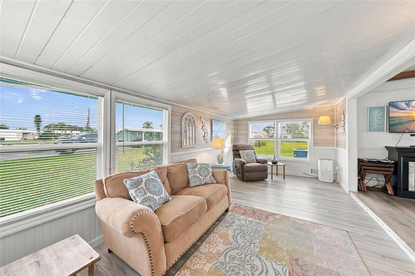 349 BLACKBURN BOULEVARD, North Port, FL 34287 Living Room
