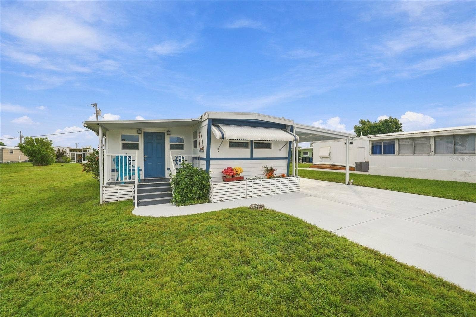 349 BLACKBURN BOULEVARD, North Port, FL 34287 Front of Home