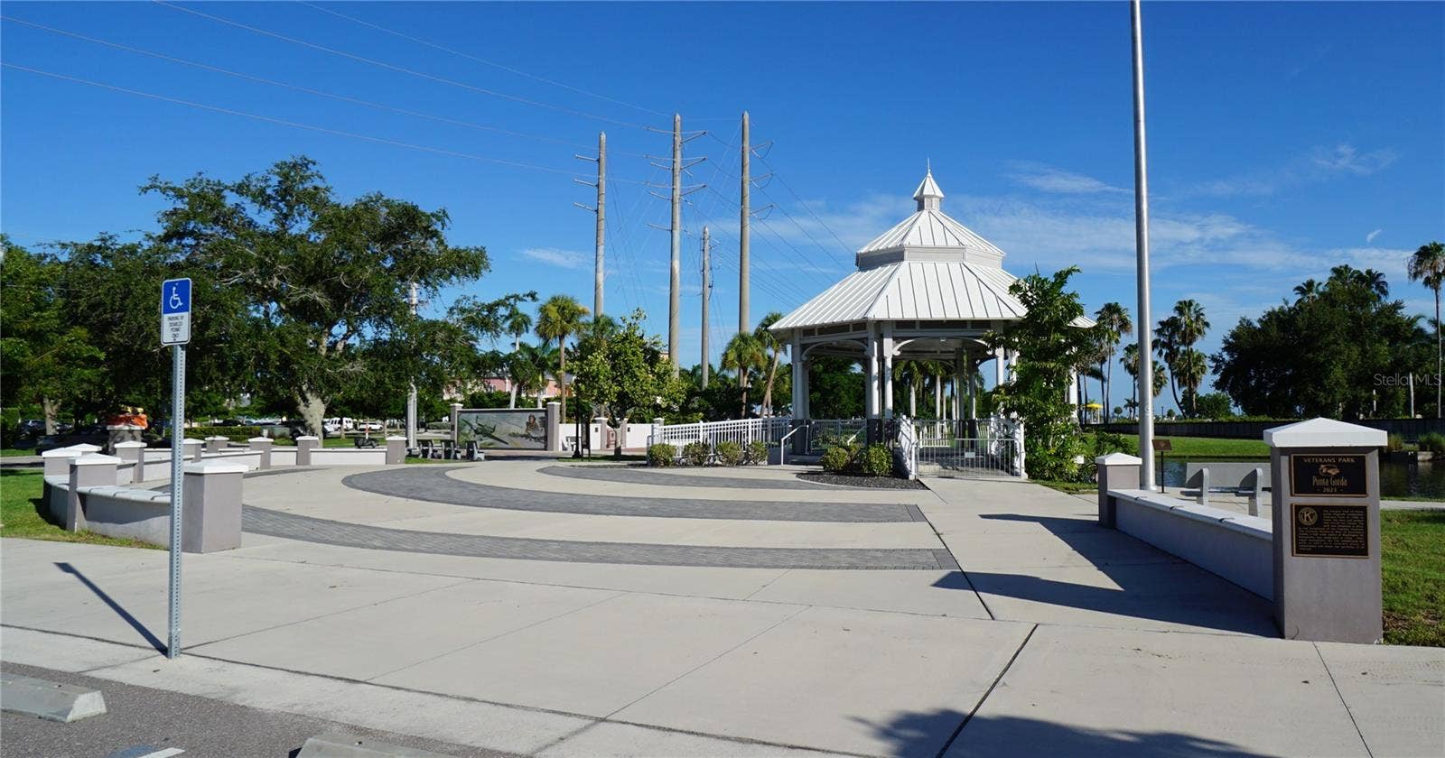 627 MONACO DRIVE, Punta Gorda, FL 33950 627 MONACO DRIVE, Punta Gorda, FL 33950