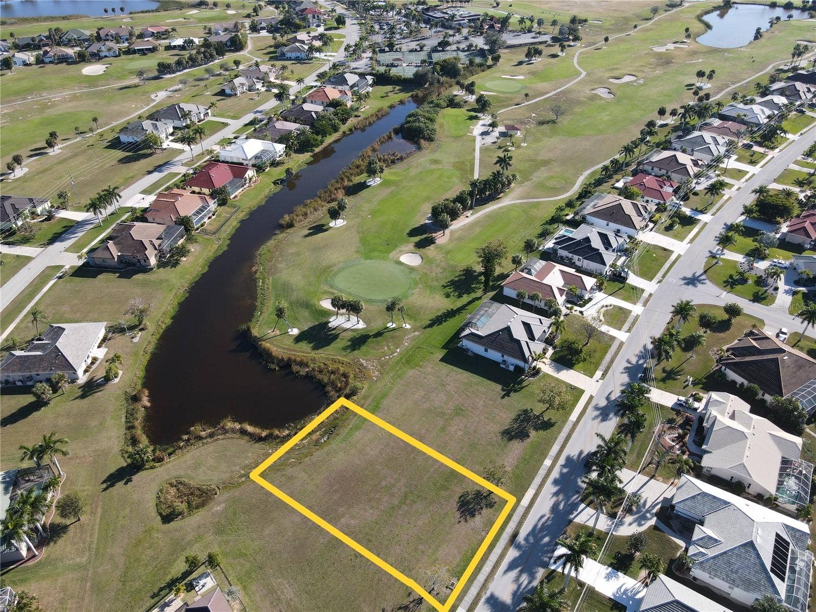 627 MONACO DRIVE, Punta Gorda, FL 33950 627 MONACO DRIVE, Punta Gorda, FL 33950