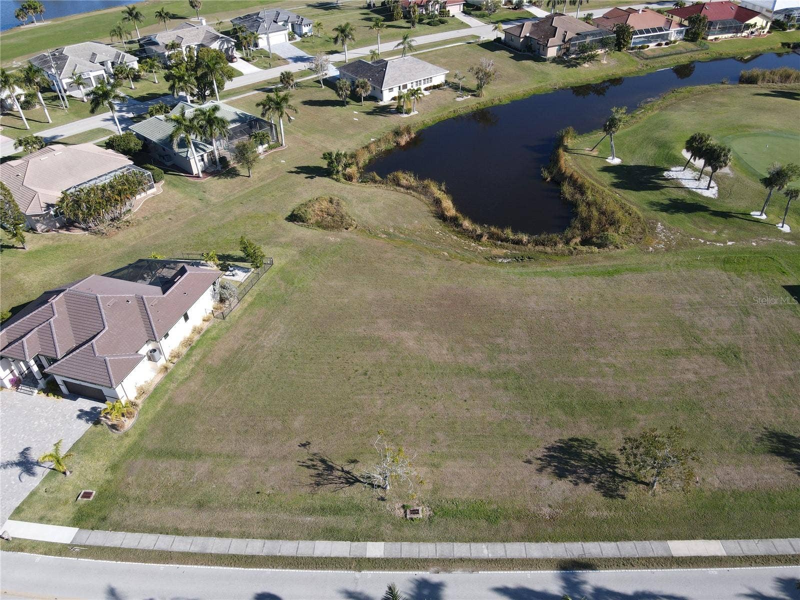 627 MONACO DRIVE, Punta Gorda, FL 33950 627 MONACO DRIVE, Punta Gorda, FL 33950