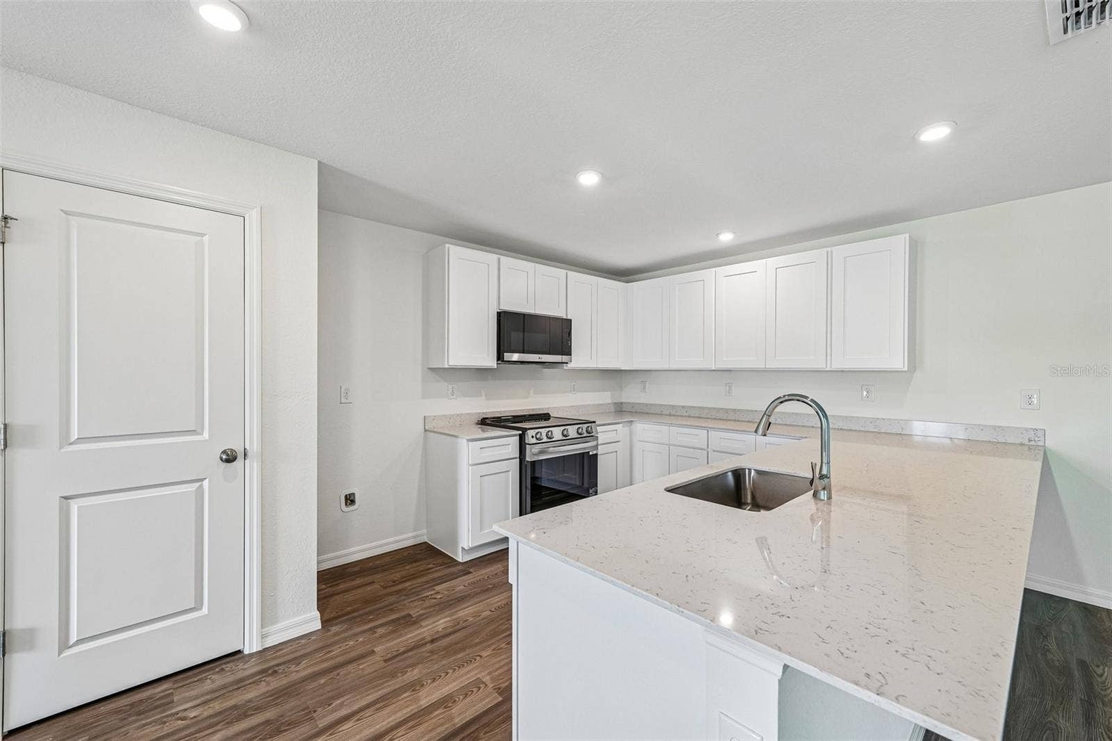 8235 97TH COURT, Vero Beach, FL 32967