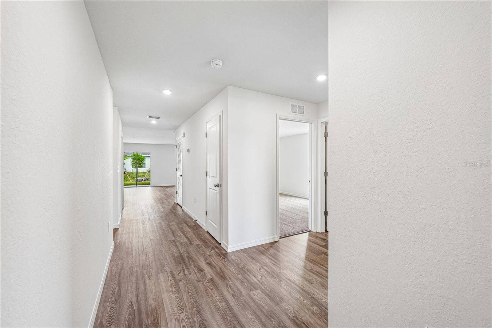8235 97TH COURT, Vero Beach, FL 32967