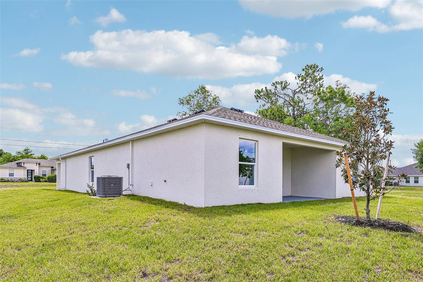 8235 97TH COURT, Vero Beach, FL 32967