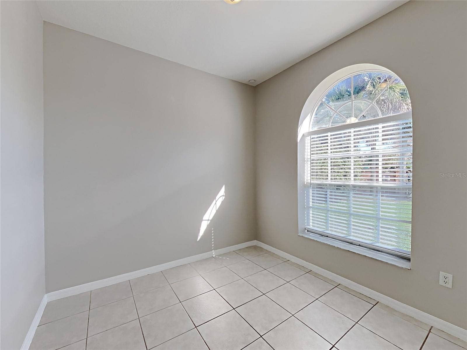 11706 BROAD OAK COURT, Orlando, FL 32837 11706 BROAD OAK COURT, Orlando, FL 32837