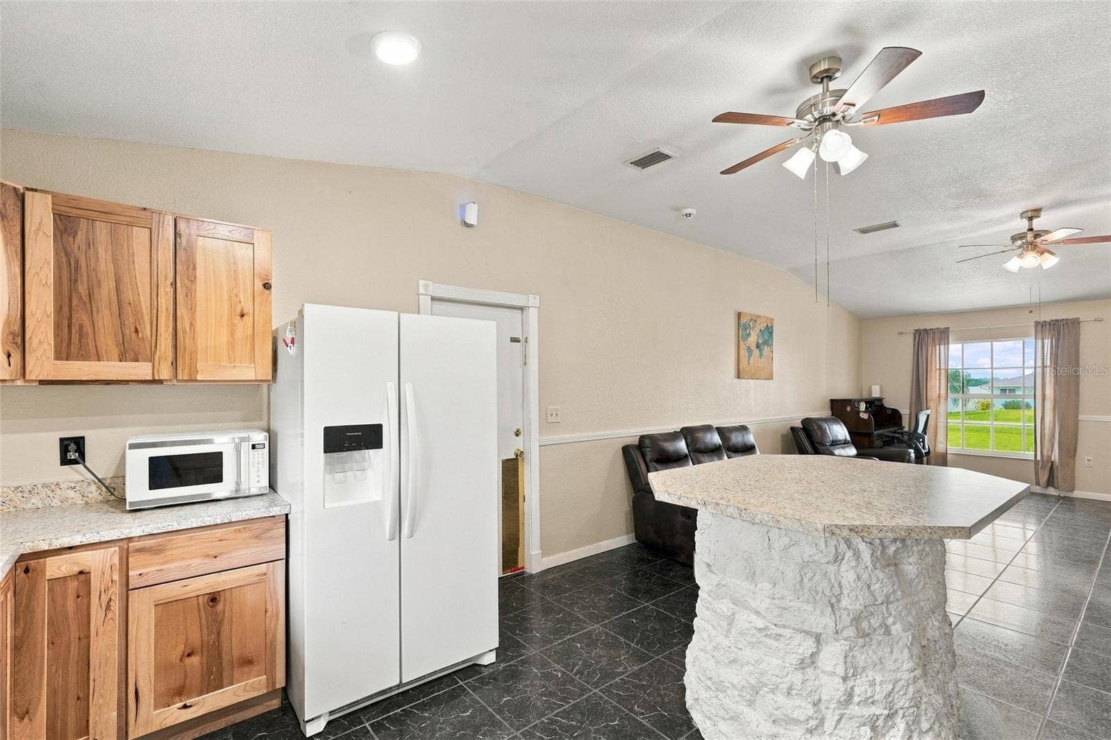 470 RIDGECREST DRIVE, Punta Gorda, FL 33982 470 RIDGECREST DRIVE, Punta Gorda, FL 33982