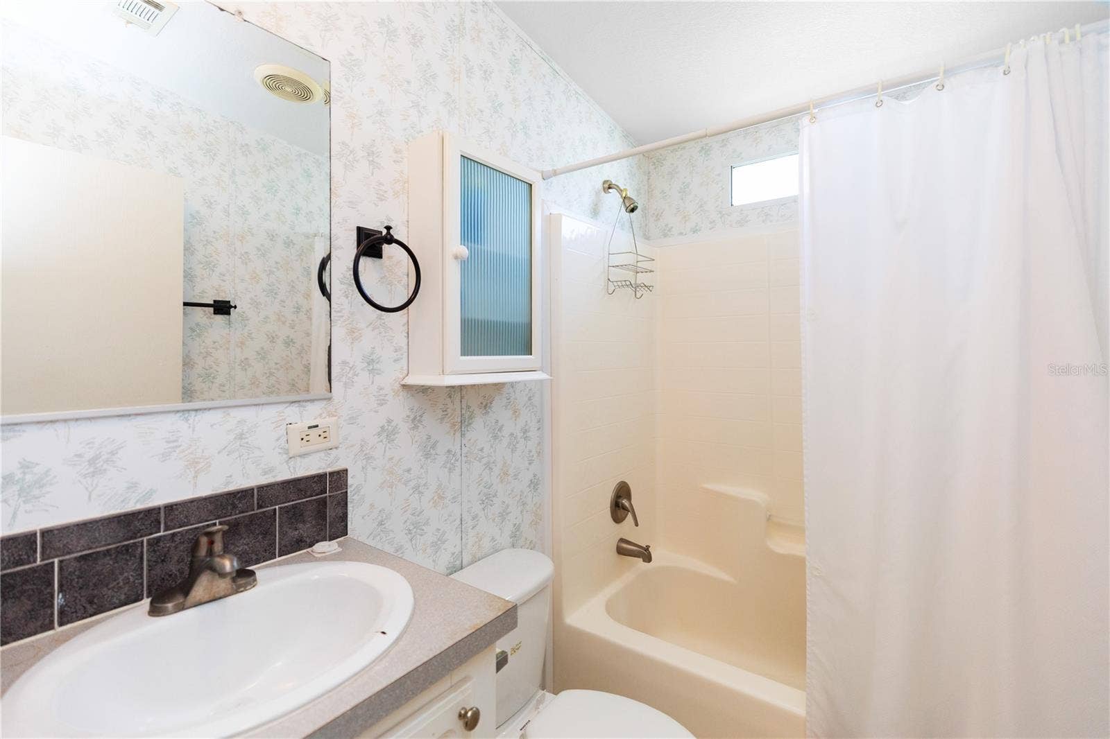 3204 SUNNY HARBOR DRIVE, Punta Gorda, FL 33982 3204 SUNNY HARBOR DRIVE, Punta Gorda, FL 33982