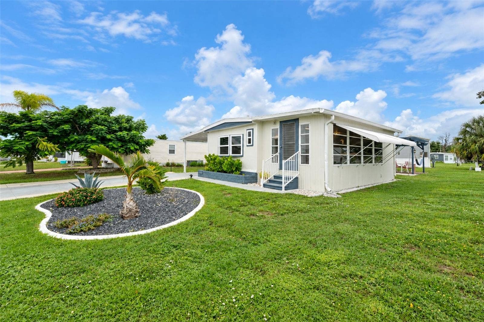 7333 VARLEY CIRCLE, Port Charlotte, FL 33981 7333 VARLEY CIRCLE, Port Charlotte, FL 33981