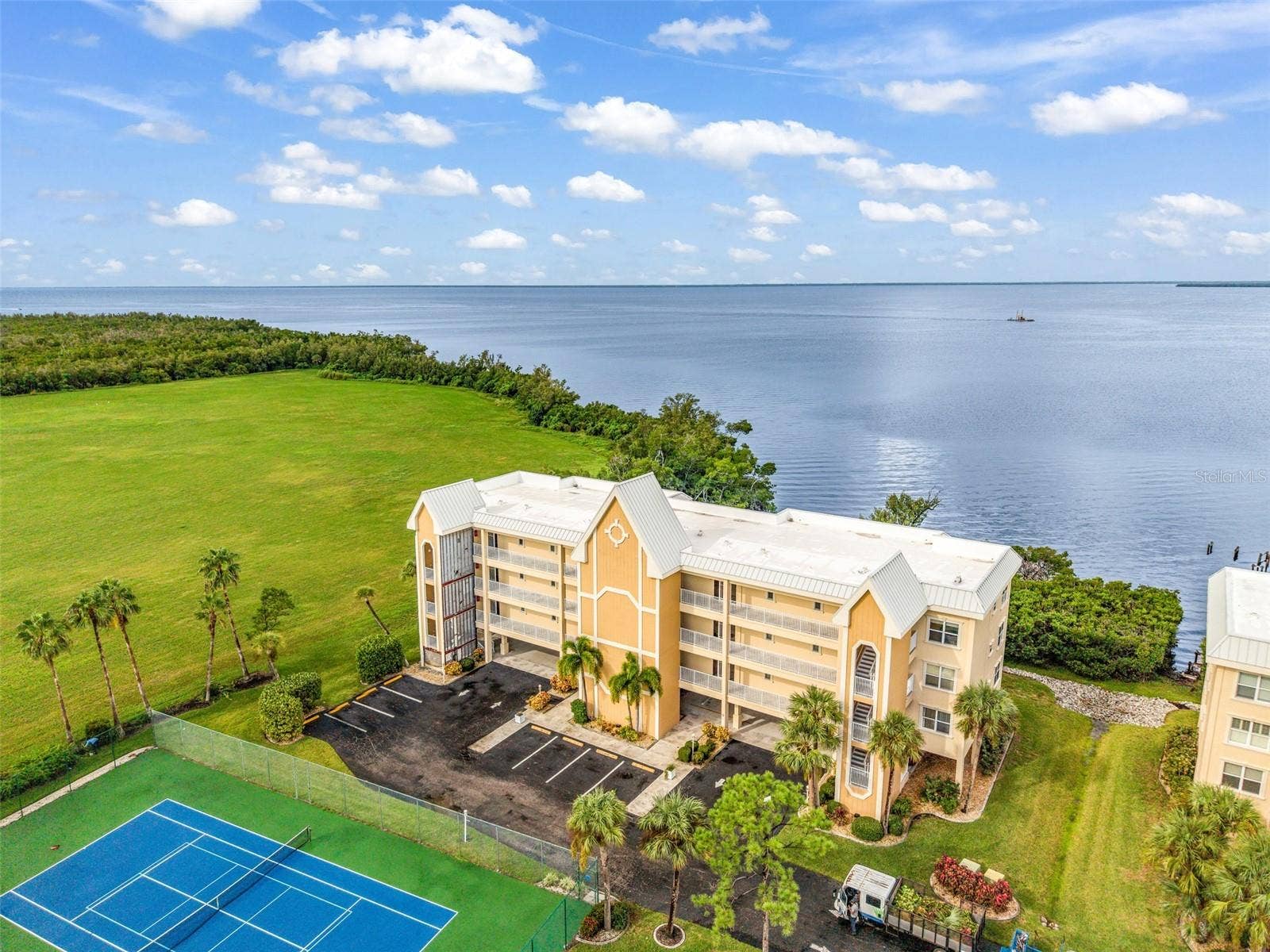 101 N MARION COURT, #122, Punta Gorda, FL 33950 101 N MARION COURT, #122, Punta Gorda, FL 33950