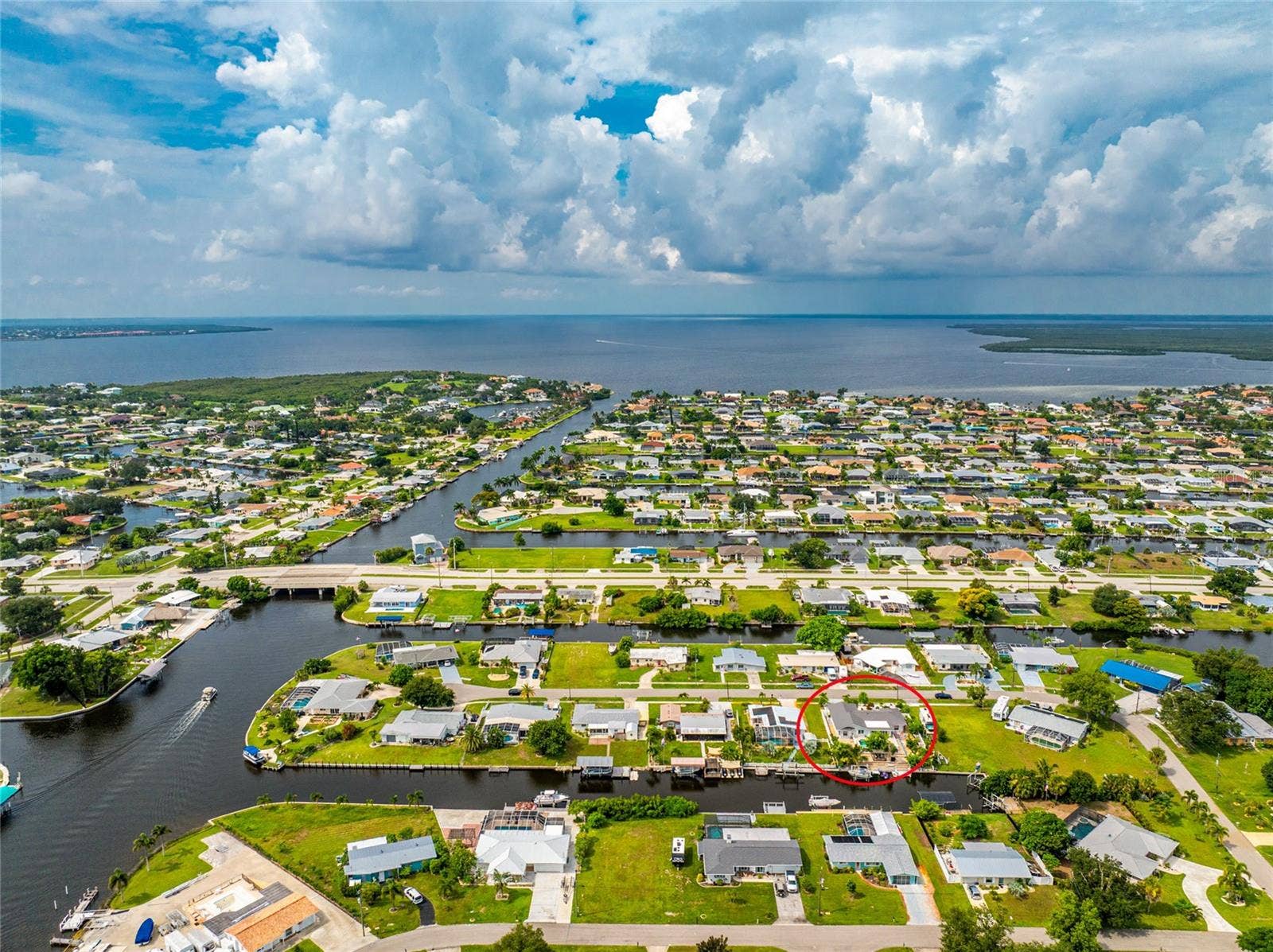 137 DOWLING AVENUE NE, Port Charlotte, FL 33952 137 DOWLING AVENUE NE, Port Charlotte, FL 33952