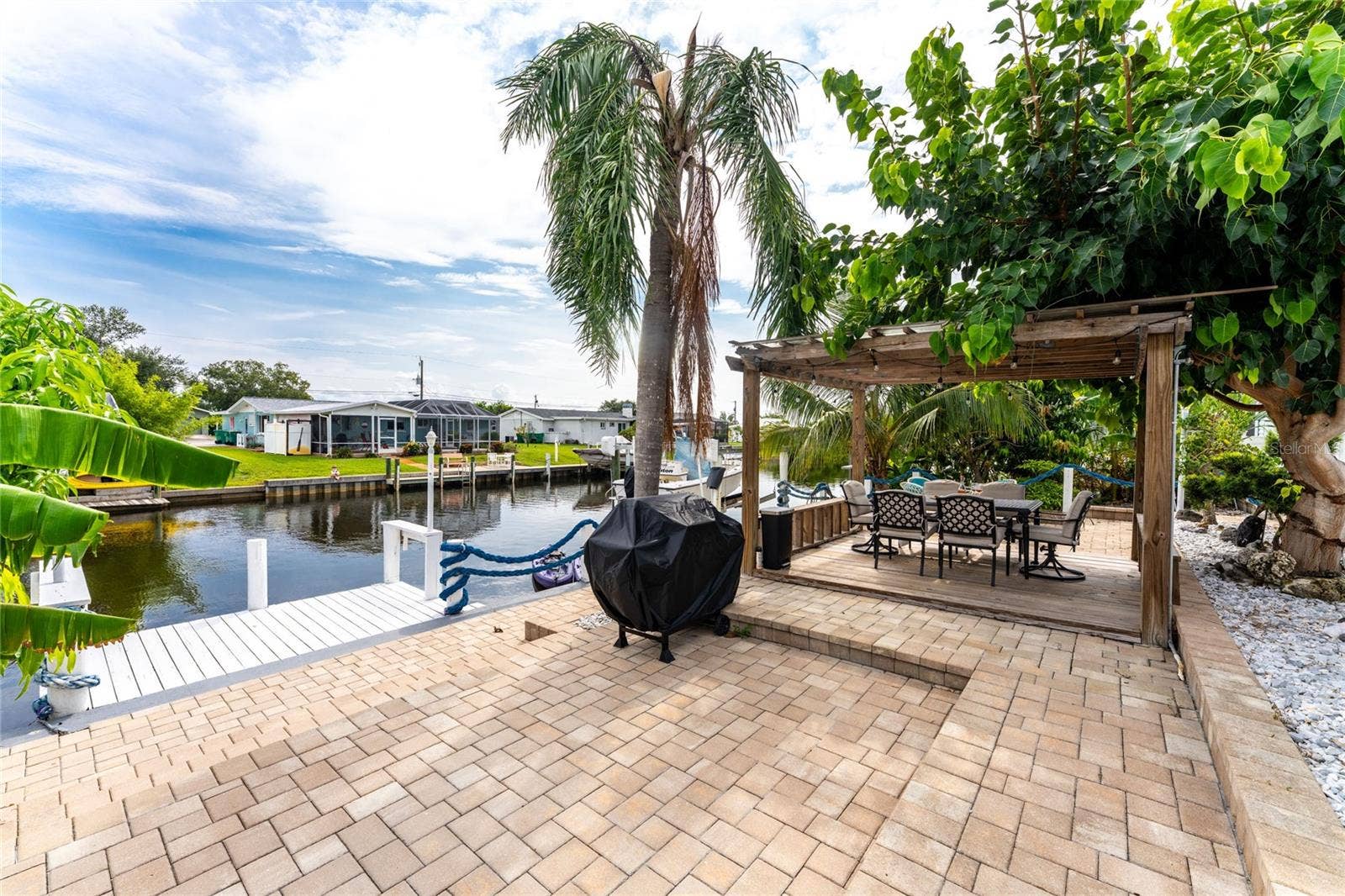 137 DOWLING AVENUE NE, Port Charlotte, FL 33952 137 DOWLING AVENUE NE, Port Charlotte, FL 33952