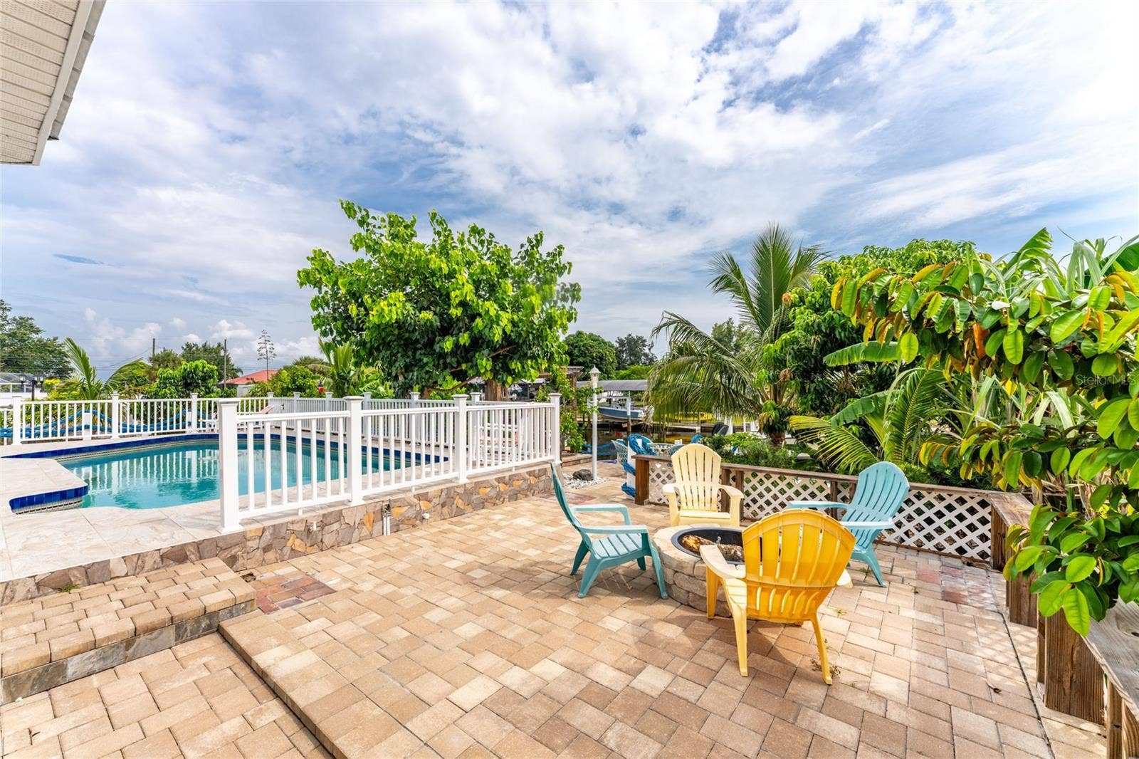 137 DOWLING AVENUE NE, Port Charlotte, FL 33952 137 DOWLING AVENUE NE, Port Charlotte, FL 33952