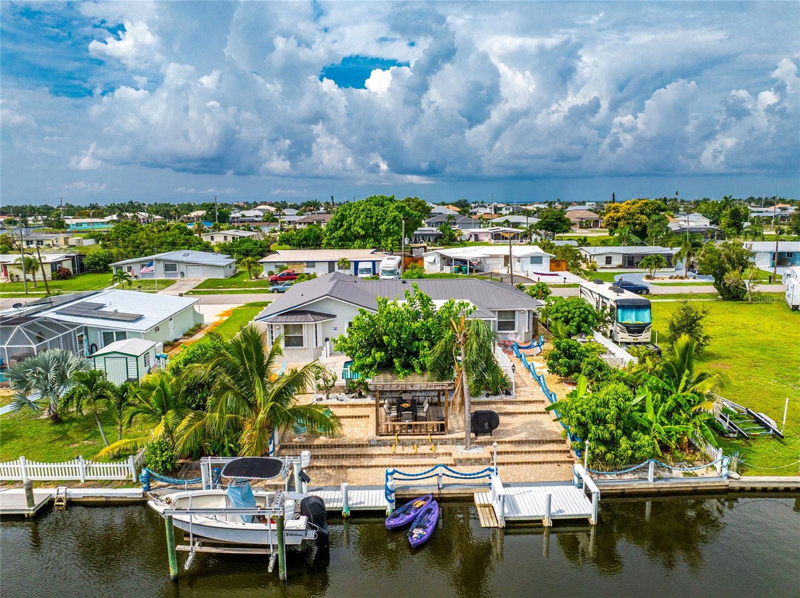 137 DOWLING AVENUE NE, Port Charlotte, FL 33952 137 DOWLING AVENUE NE, Port Charlotte, FL 33952